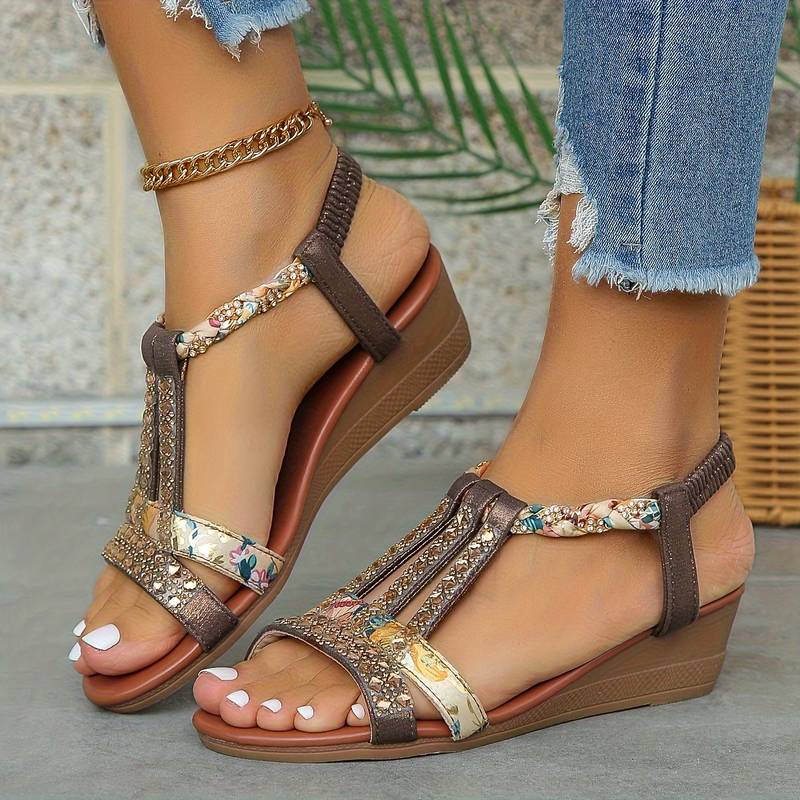 Sandalias Argyle de Plataforma con Pedrería y Cuña